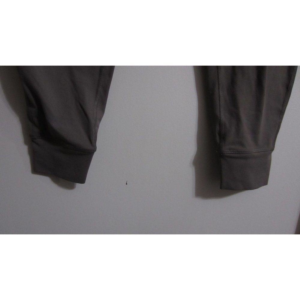 Betsy Johnson Performance Medium Grey Casual Athl… - image 3